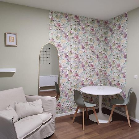 Leeuwerik Studio Apartment Antwerpen Bagian luar foto