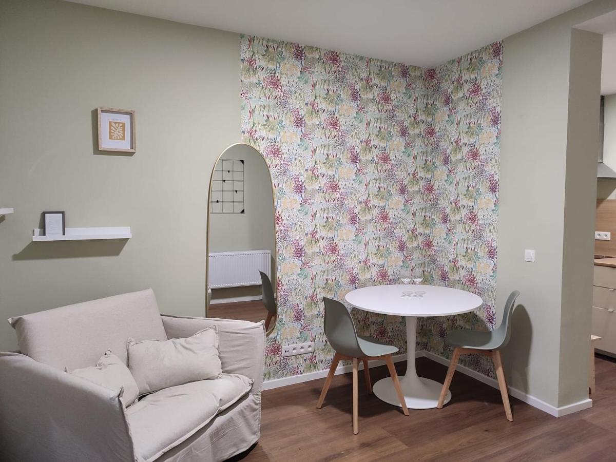 Leeuwerik Studio Apartment Antwerpen Bagian luar foto